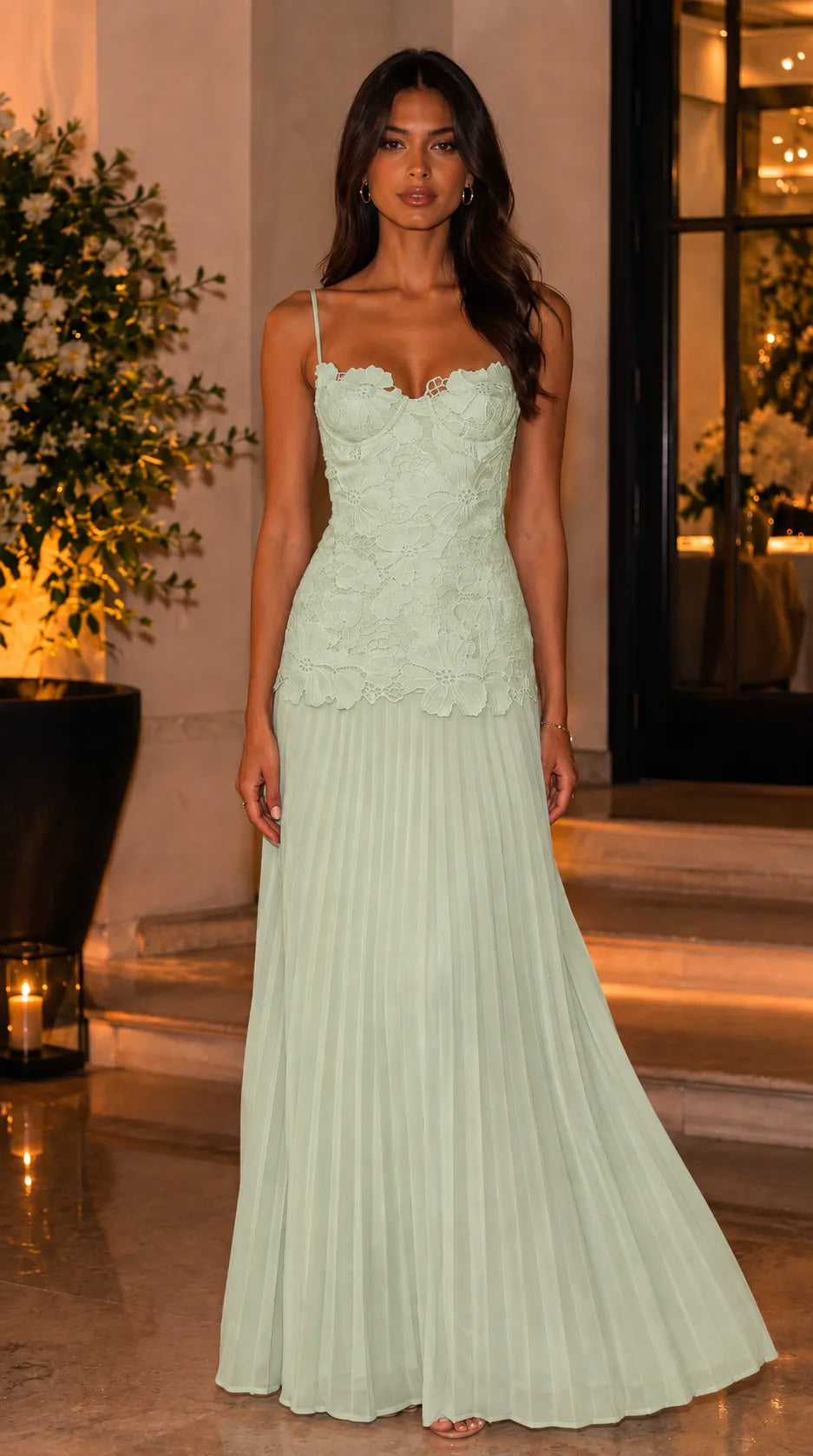 Women’s Elegant Floral Maxi Wedding Guest Dress with Sweetheart Neckline