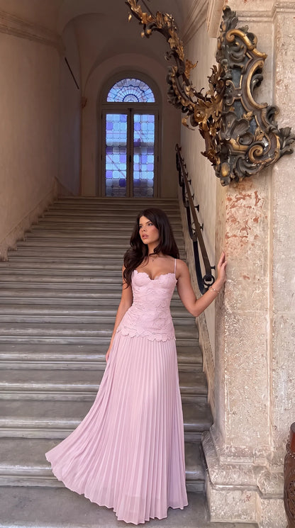 Women’s Elegant Floral Maxi Wedding Guest Dress with Sweetheart Neckline