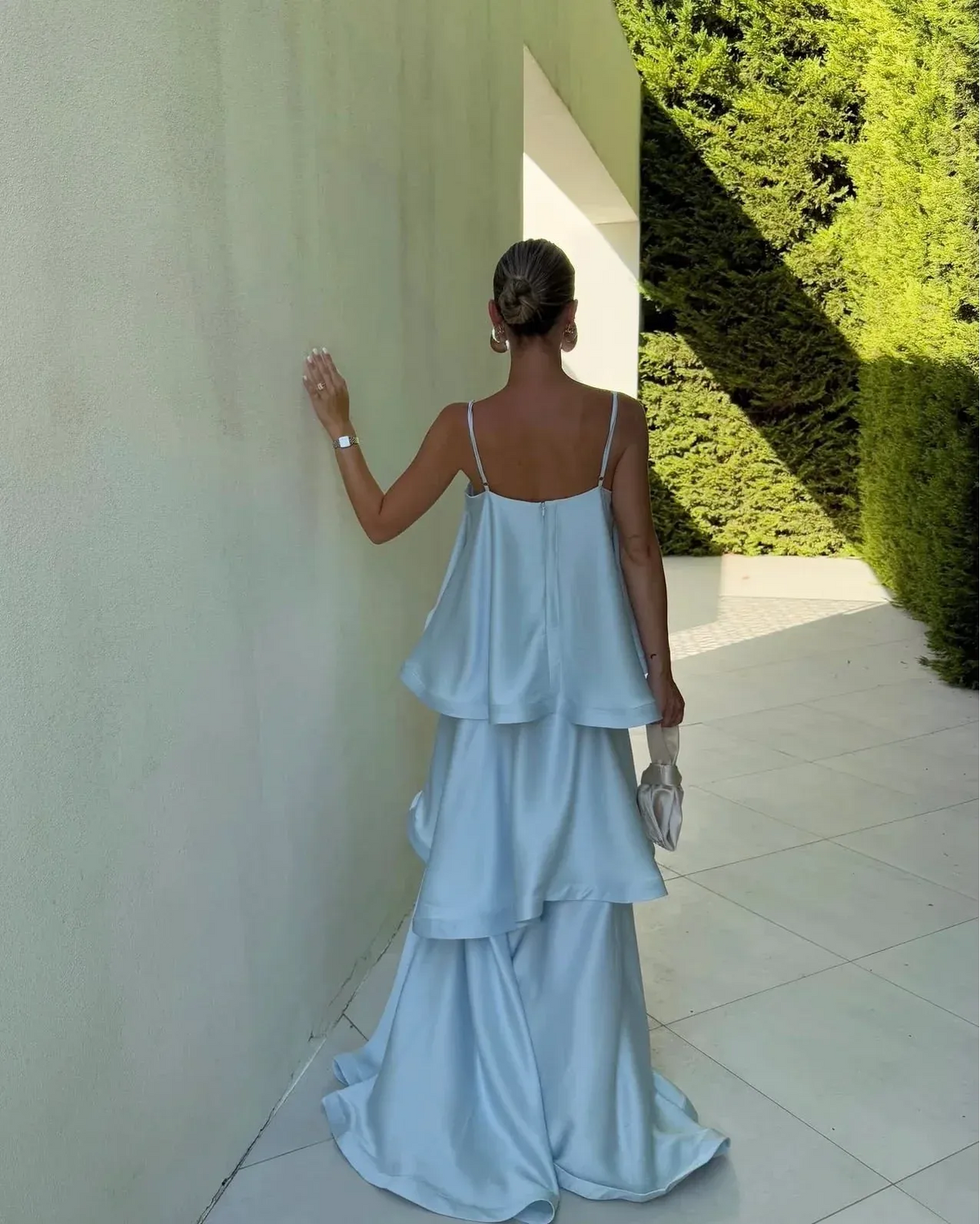 Women’s Elegant Flowy Maxi Wedding Guest Dress with Tiered Ruffle