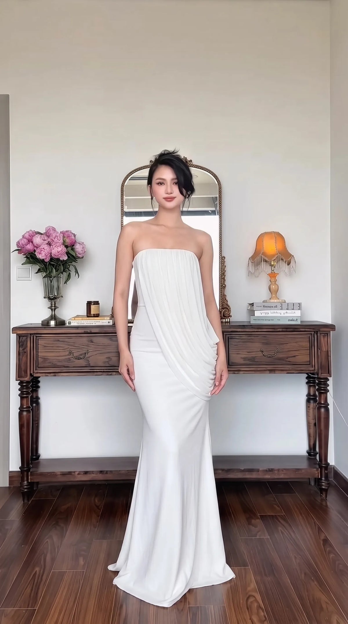 Women’s Elegant Formal Maxi Wedding Guest Dress with Strapless Neckline