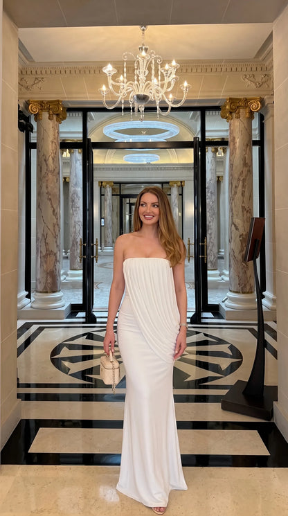 Women’s Elegant Formal Maxi Wedding Guest Dress with Strapless Neckline