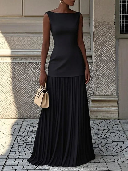 Women’s Elegant Pleated Maxi Wedding Guest Dress with Sleeveless Design