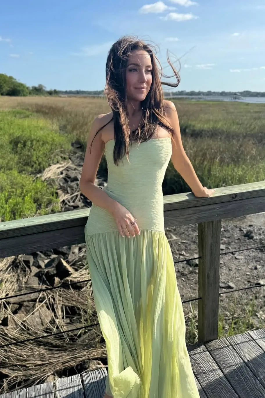 Women’s Elegant Pleated Maxi Wedding Guest Dress with Strapless Neckline