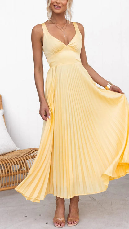 Women’s Elegant Pleated Maxi Wedding Guest Dress with V-Neck