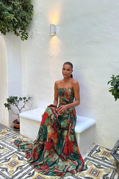 Women’s Elegant Strapless Maxi Wedding Guest Dress with Pleated Detail