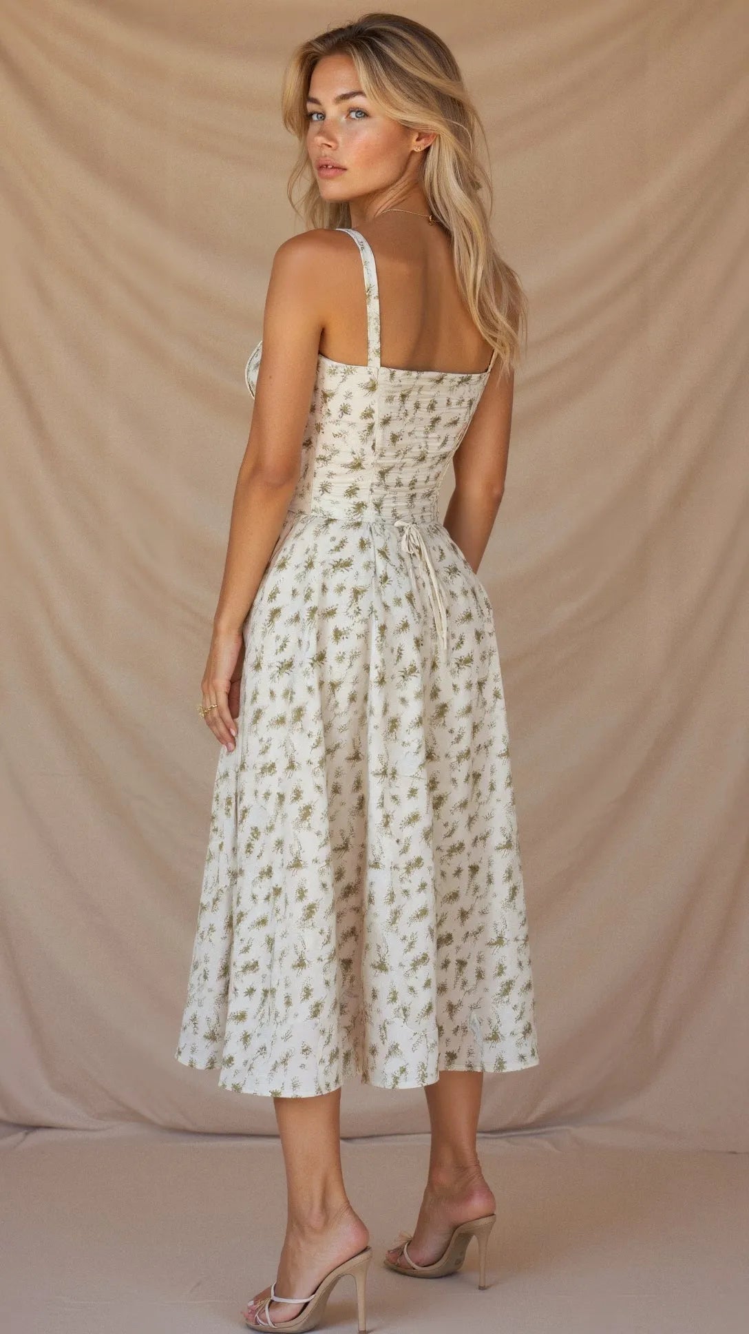 Women's Elegant Sweetheart Neckline Maxi Wedding Guest Dress with Slit