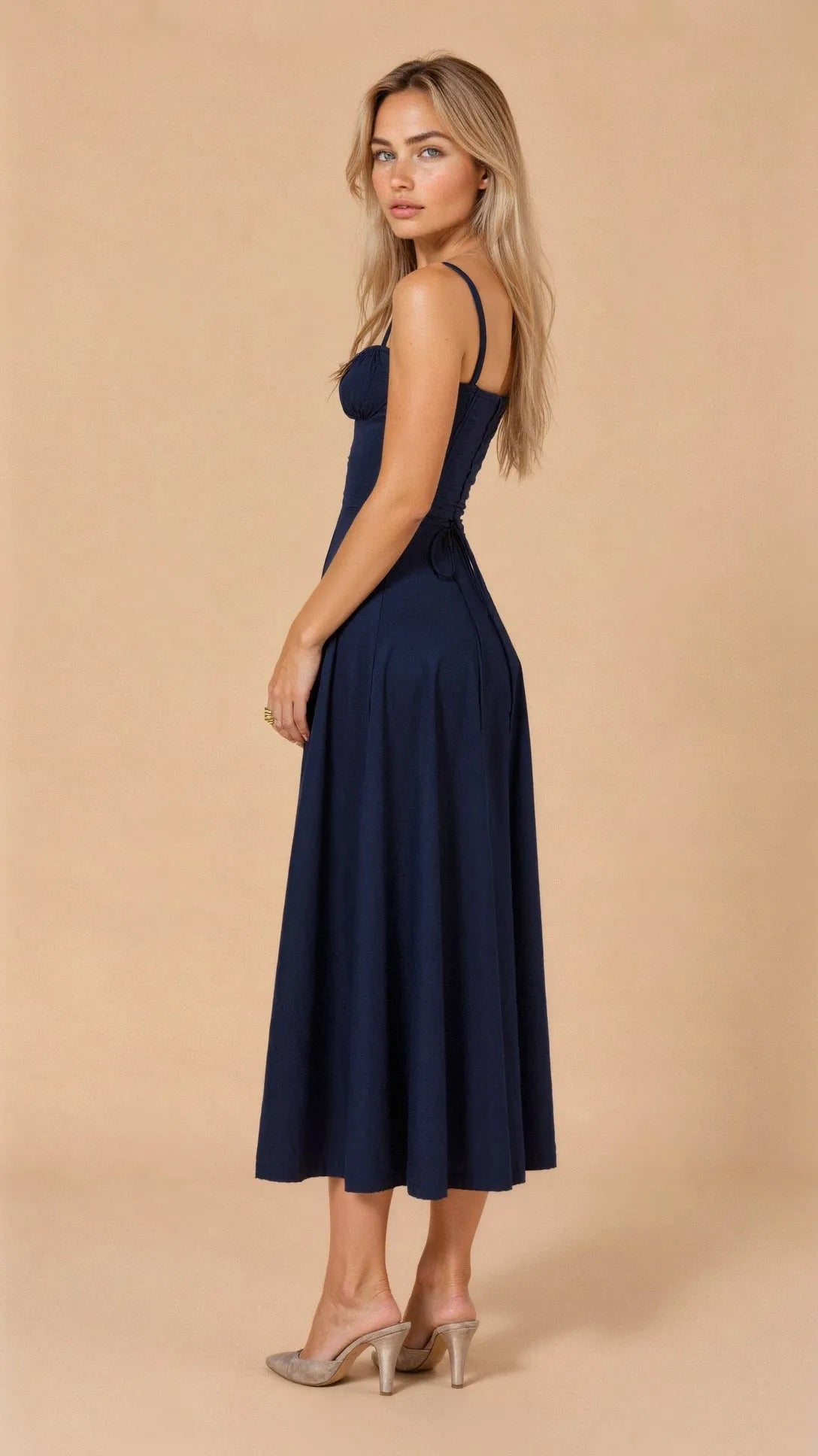 Women's Elegant Sweetheart Neckline Maxi Wedding Guest Dress with Slit