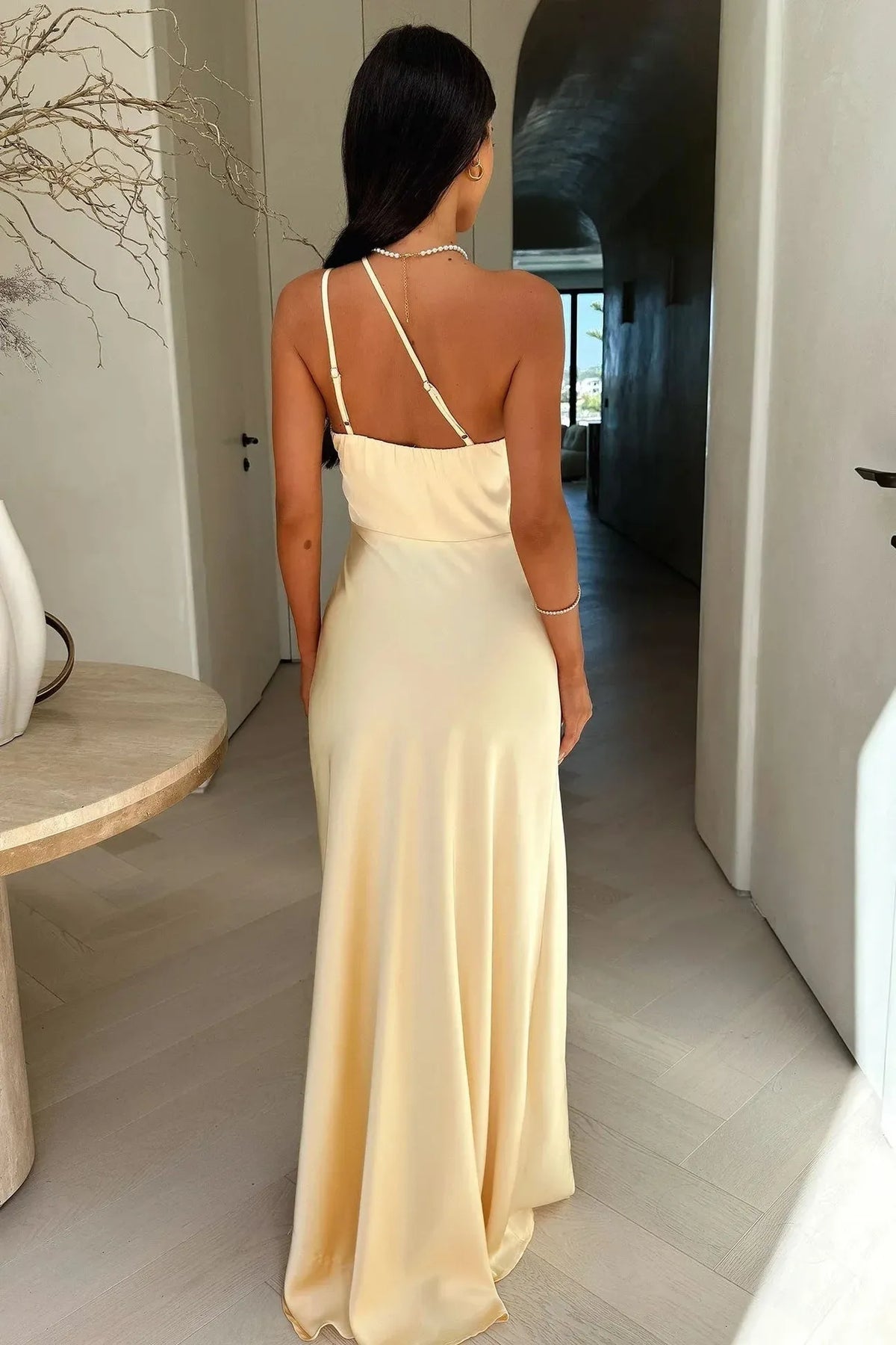 Women's Lightweight Formal Maxi Wedding Guest Dress with One Shoulder